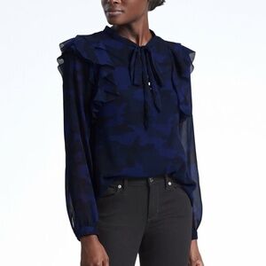 Banana Republic Blue Camouflage Tie-Neck Ruffle Blouse – Women’s Size S